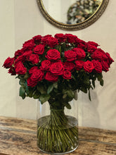 Caricare l'immagine nel visualizzatore di Gallery, 100 Rose Rosse
